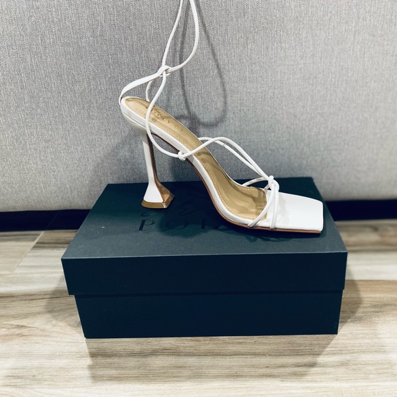 Oh Polly “Lace it up strappy” lace up heels - White - Picture 4 of 11